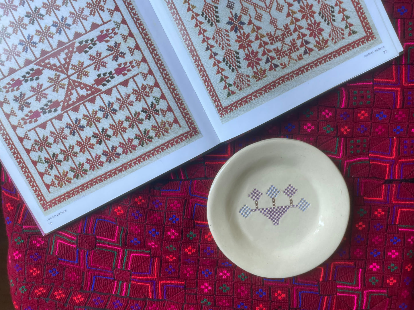 Grapevine Talisman 18cm plate