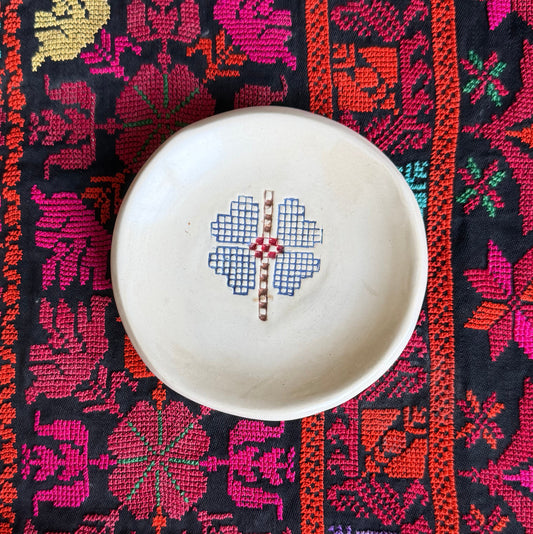 Hebron Rose زهرة الخليل (tiny plate)