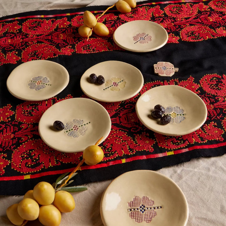 Hebron Rose (زهرة الخليل)