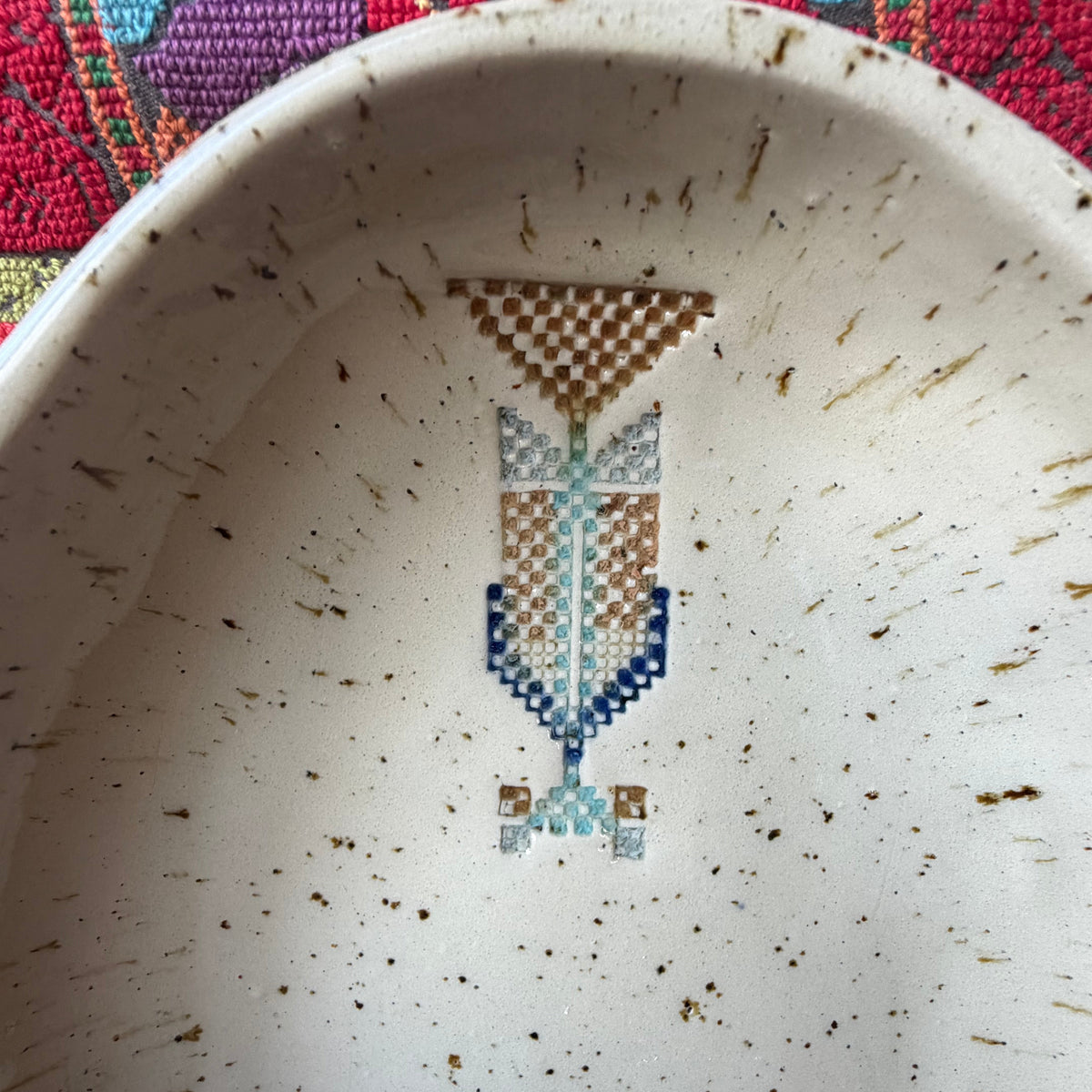 Sarwa / Cypress Tree — Hebron & Gaza Speckled Oval Platter (Large)