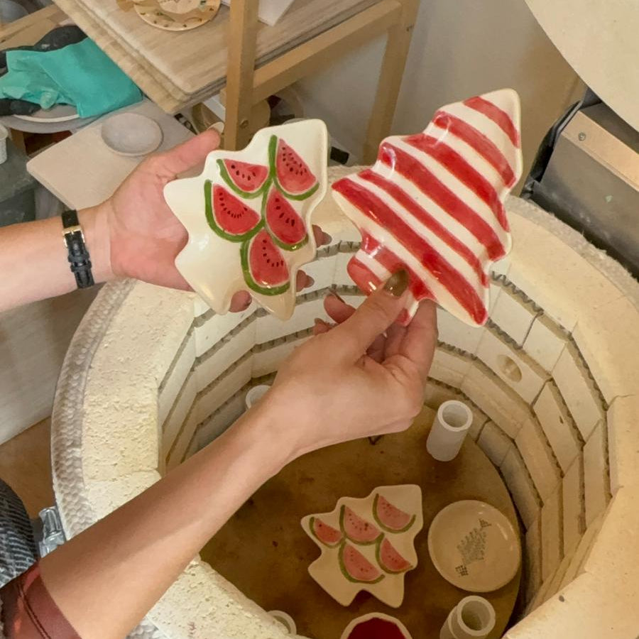 Sip & Paint: Christmas Edition