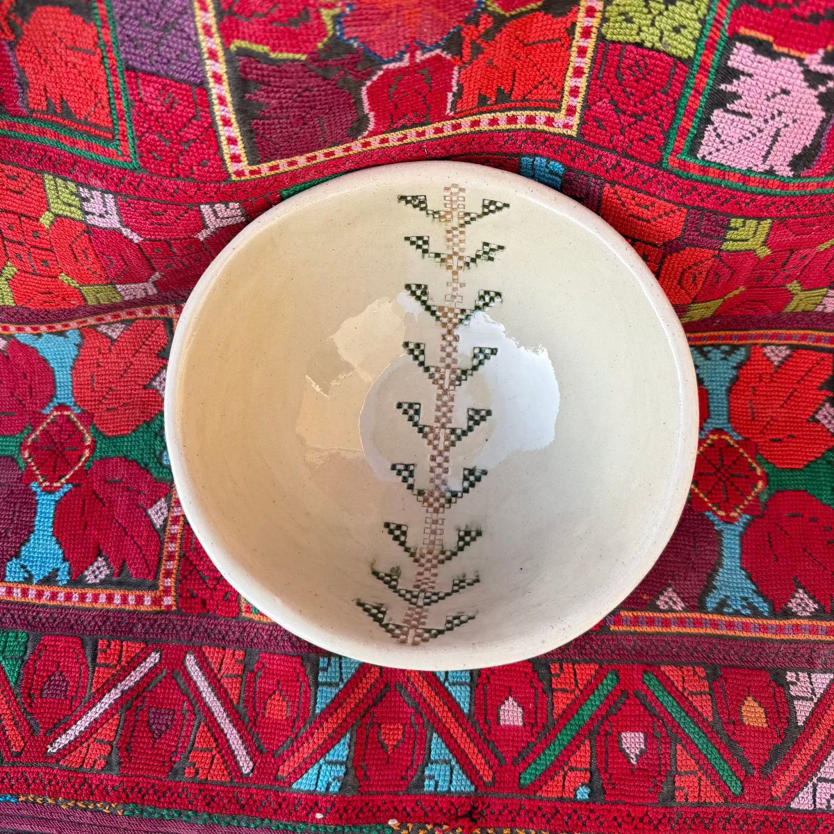 A Set of 2 Tatreez Bowls (Palm Tree & Tree of Love)