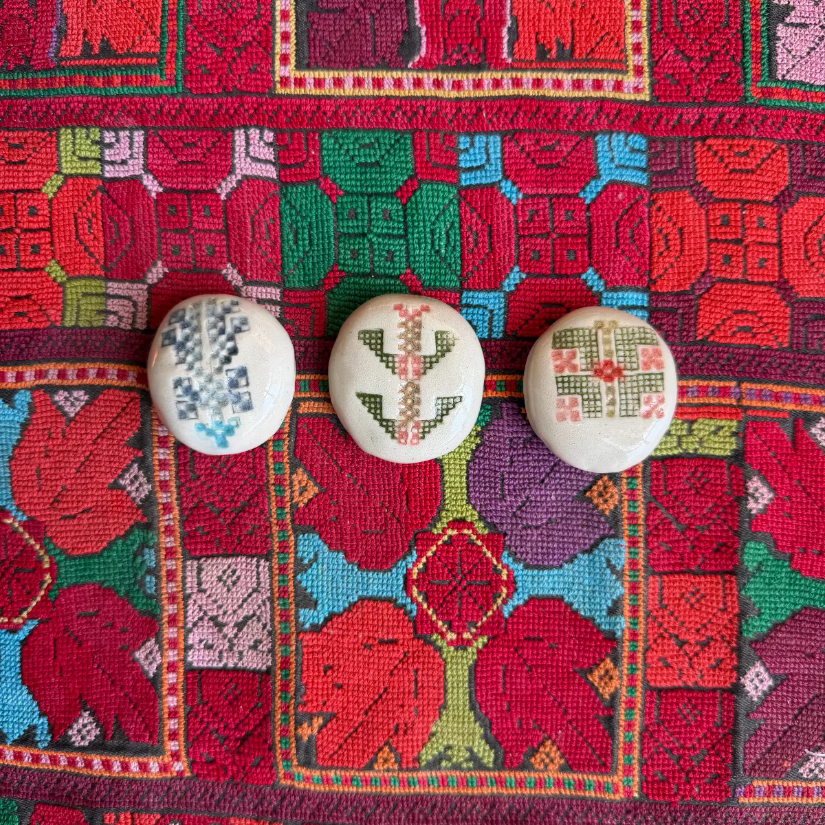 Wedding Favours : A Personalised Handmade Stone